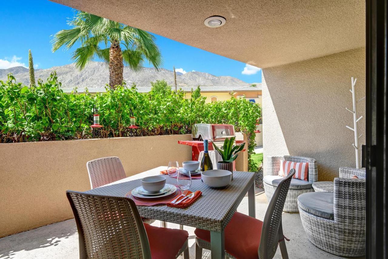 Modern Plaza Villas Oasis Palm Springs Eksteriør billede