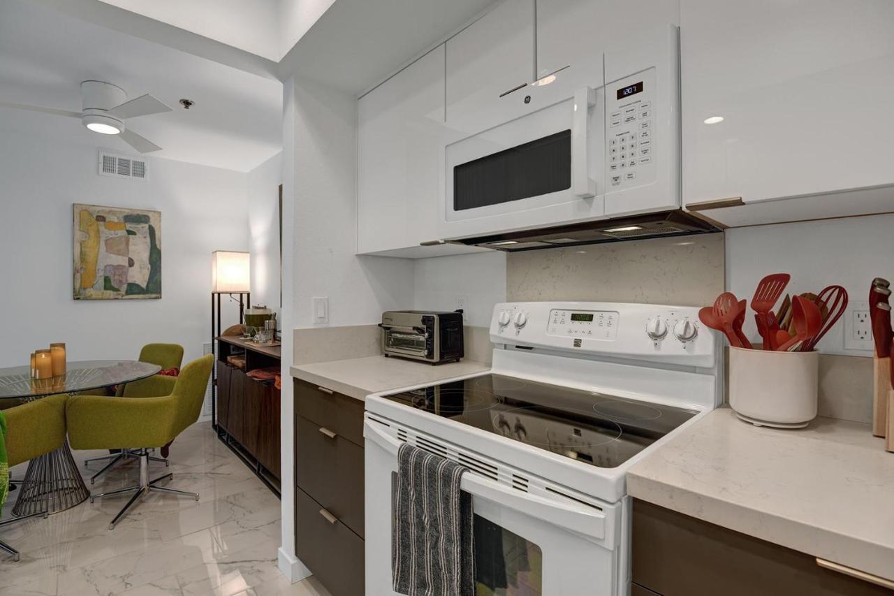 Modern Plaza Villas Oasis Palm Springs Eksteriør billede