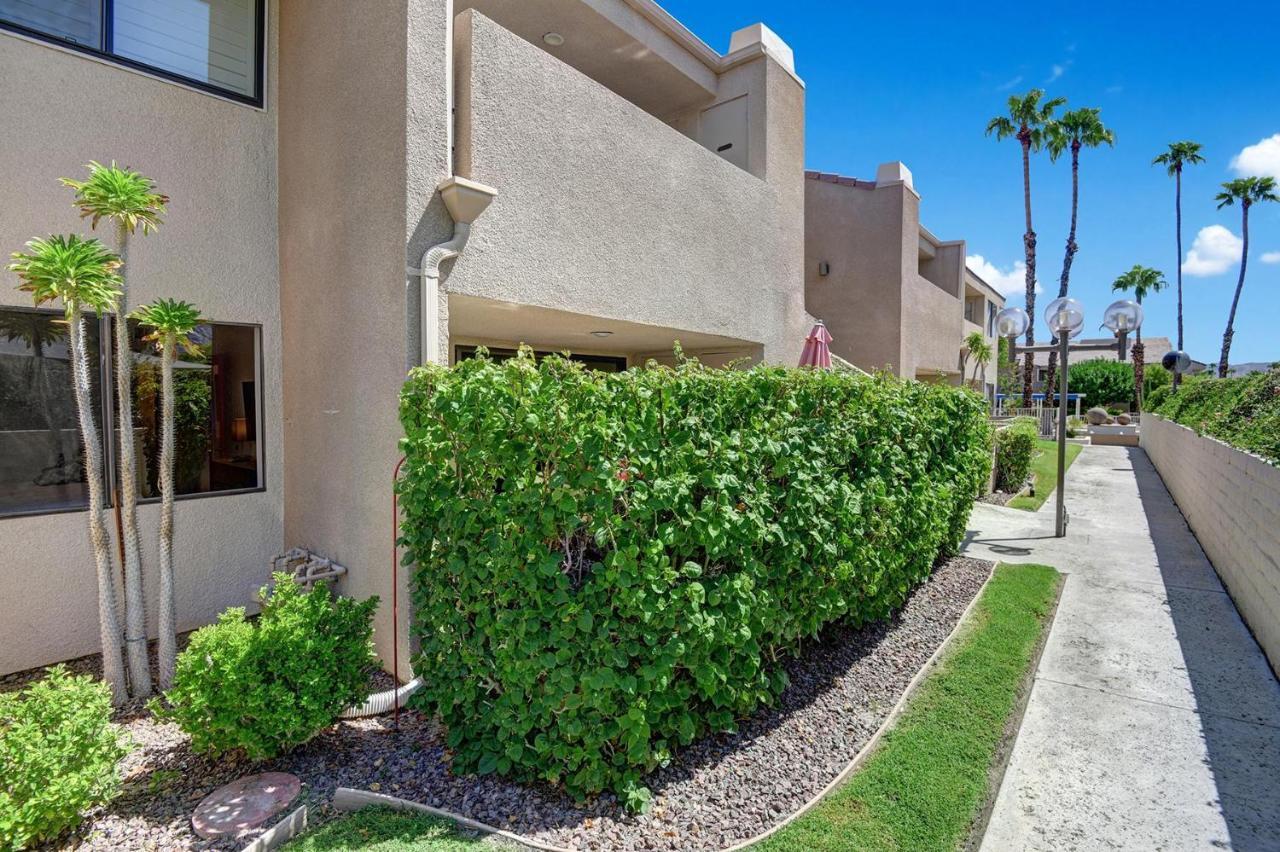 Modern Plaza Villas Oasis Palm Springs Eksteriør billede