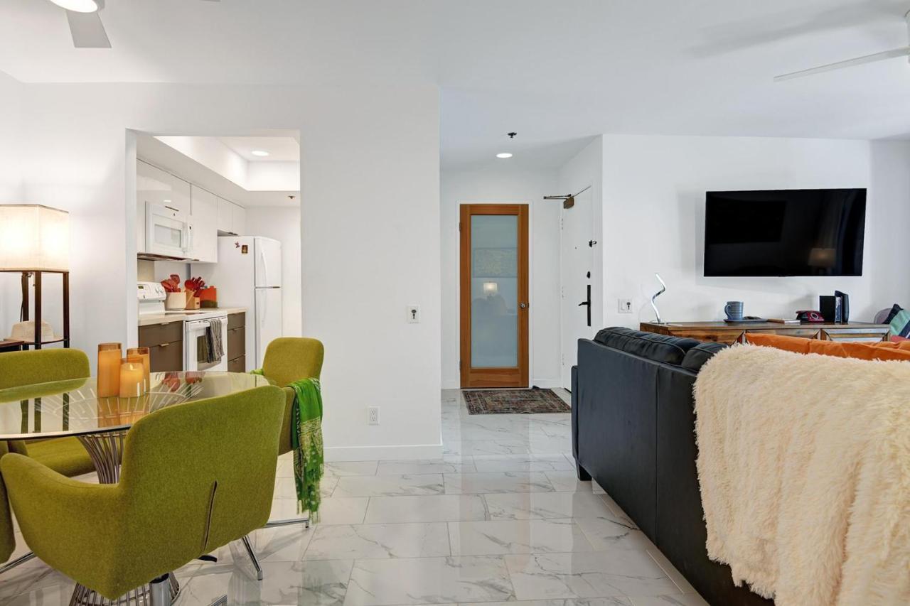 Modern Plaza Villas Oasis Palm Springs Eksteriør billede