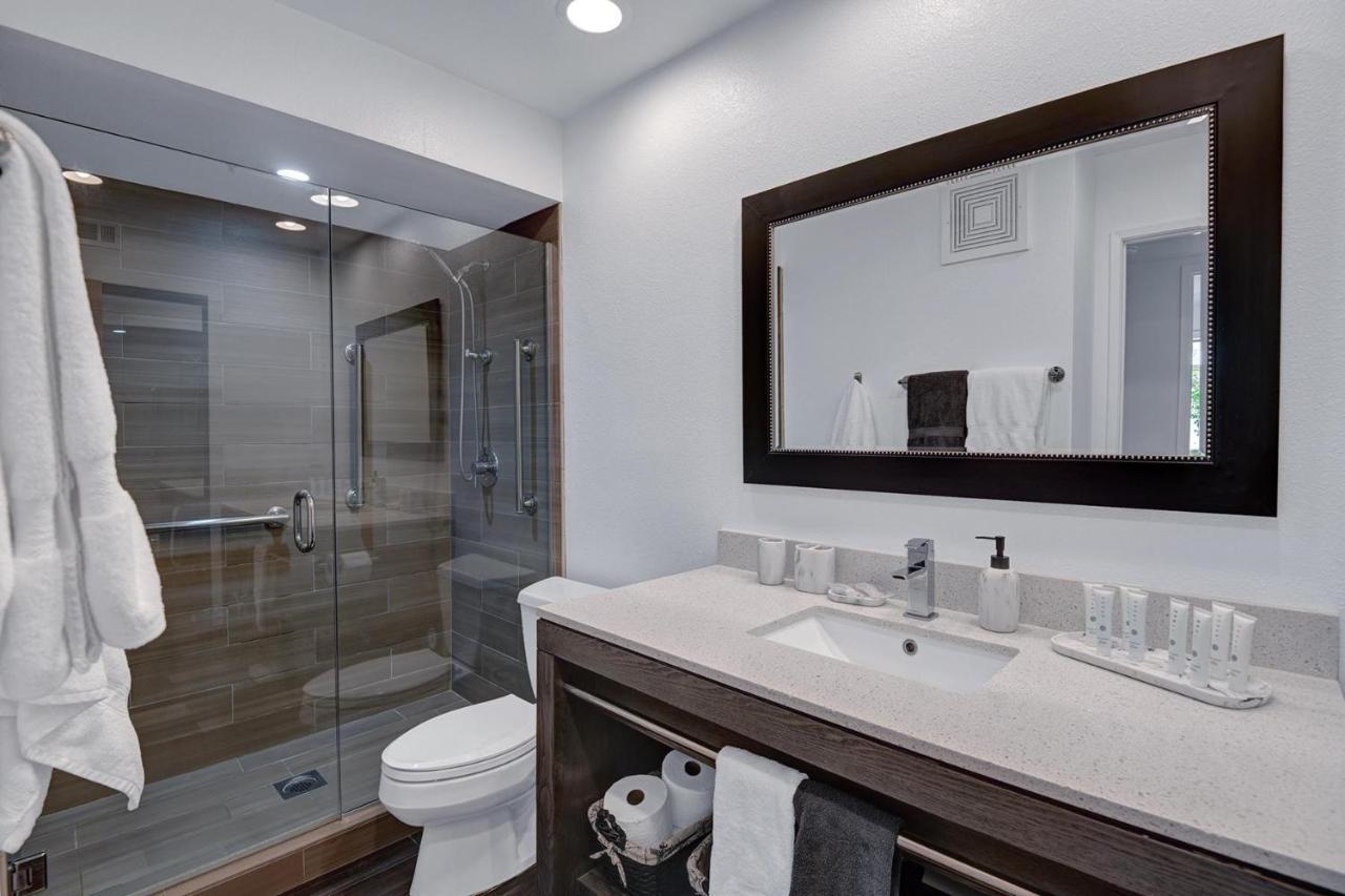 Modern Plaza Villas Oasis Palm Springs Eksteriør billede
